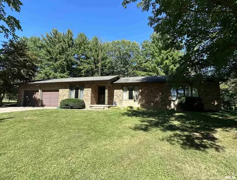 10924 E 1000th St, Macomb, IL 61455