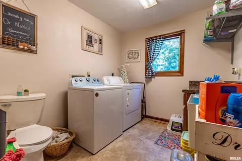 9100 S Terry Rd, Mapleton, IL 61547 photo 9