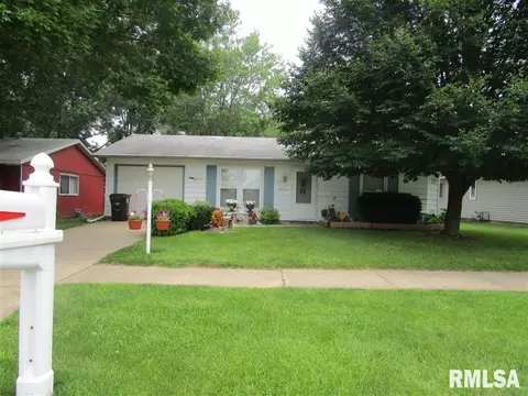 5910 N Frostwood Pkwy, Peoria, IL 61615