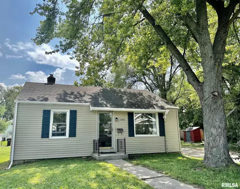 610 E Forrest Hill Ave, Peoria, IL 61603
