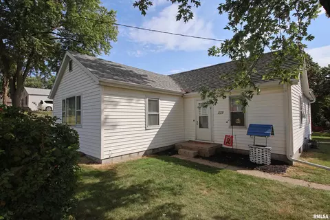 220 Murphy Ln, Metamora, IL 61548 photo 3