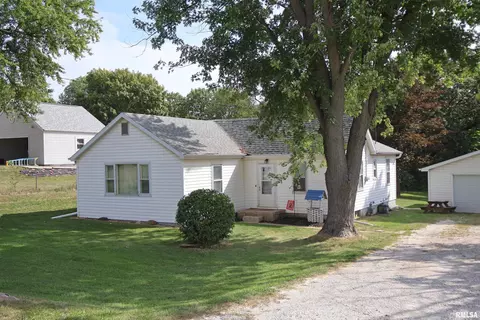 220 Murphy Ln, Metamora, IL 61548 photo 2