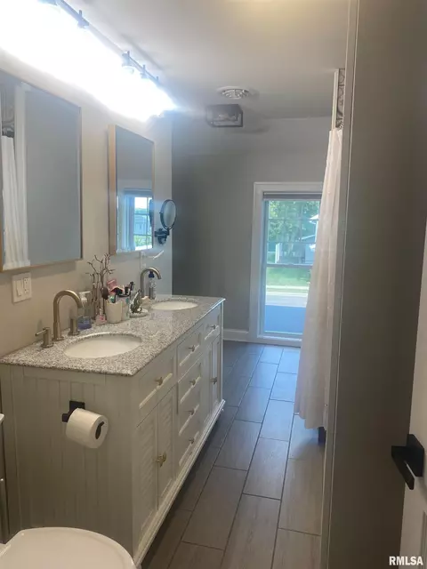 101 N 2nd St, Dunlap, IL 61525 photo 3