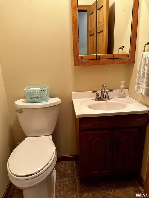 1131 N Nofsinger Rd, Metamora, IL 61548 photo 16