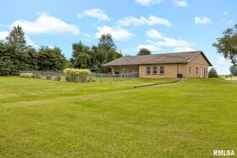320 E 10th St, Glasford, IL 61533 photo 36