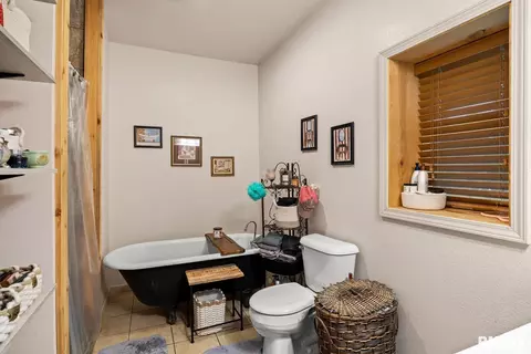 320 E 10th St, Glasford, IL 61533 photo 20