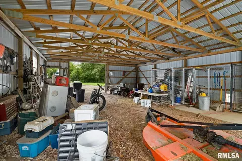 320 E 10th St, Glasford, IL 61533 photo 41