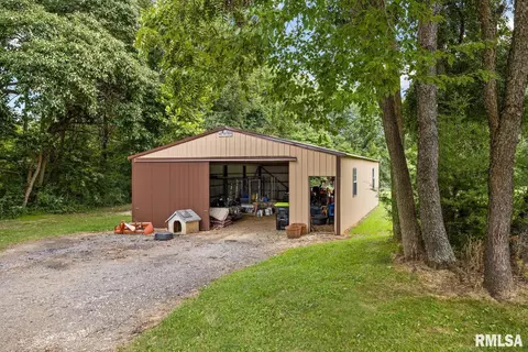 320 E 10th St, Glasford, IL 61533 photo 38