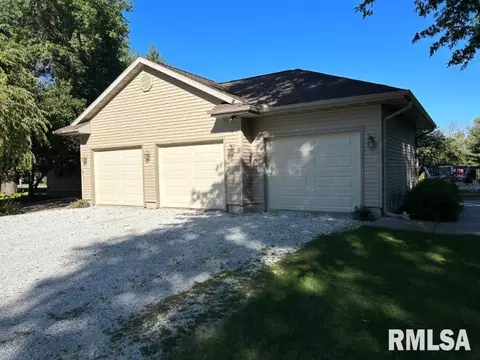 12101 N 1050th Rd, Macomb, IL 61455 photo 2