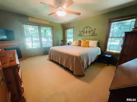 12101 N 1050th Rd, Macomb, IL 61455 photo 11