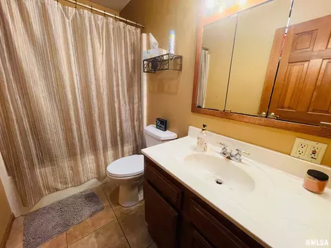12101 N 1050th Rd, Macomb, IL 61455 photo 15