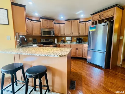 12101 N 1050th Rd, Macomb, IL 61455 photo 6