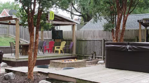 902 E Willcox Ave, Peoria, IL 61603 photo 37