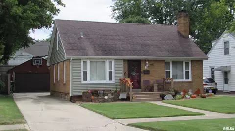 902 E Willcox Ave, Peoria, IL 61603 photo 4