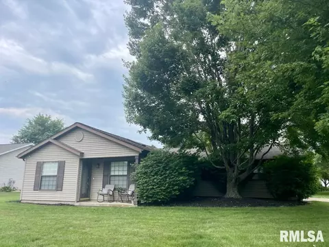 9731 W Guinivere Dr, Mapleton, IL 61547
