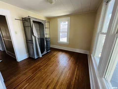 709 E Carroll St, Macomb, IL 61455 photo 20