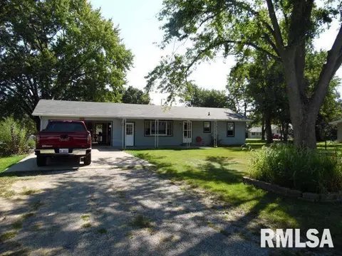 103 S State St, Bryant, IL 61519 photo 3
