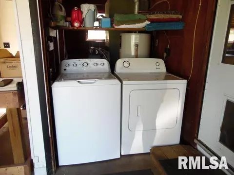 103 S State St, Bryant, IL 61519 photo 17
