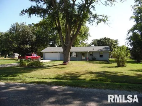 103 S State St, Bryant, IL 61519 photo 2