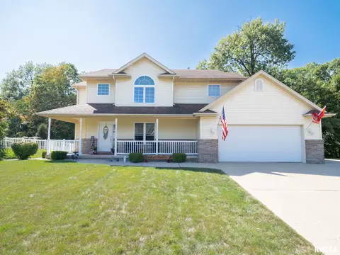 155 Cracklewood Ln, East Peoria, IL 61611