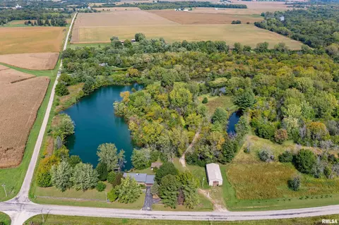 1549 Knox Hwy 7, Victoria, IL 61485