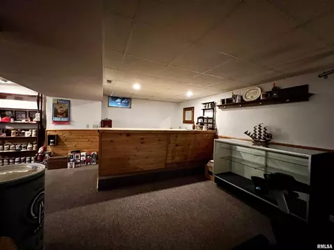 1264 Rebecca Ln, Macomb, IL 61455 photo 32