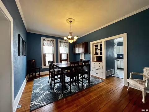 314 E Jefferson St, Macomb, IL 61455 photo 7