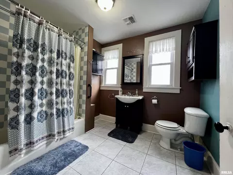 314 E Jefferson St, Macomb, IL 61455 photo 22