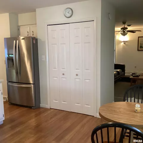 701 Meadow Dr, Macomb, IL 61455 photo 12