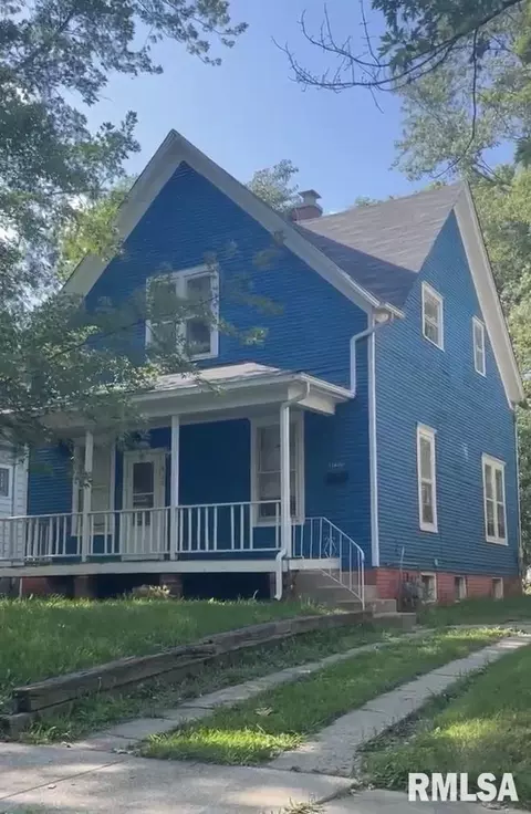 820 W Leafland Ave, Decatur, IL 62522