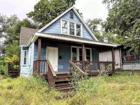 1521 S Lydia Ave, Peoria, IL 61605