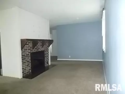 1988 Krohe Dr, Macomb, IL 61455 photo 6
