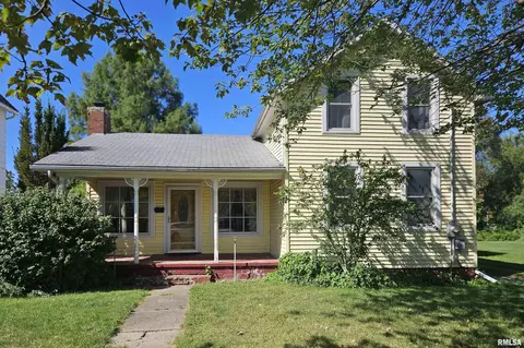 374 S Avenue A, Canton, IL 61520