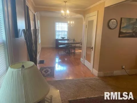 307 N 5th St, Dunlap, IL 61525 photo 8