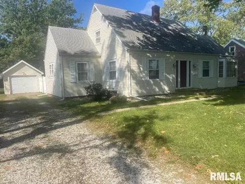 307 N 5th St, Dunlap, IL 61525