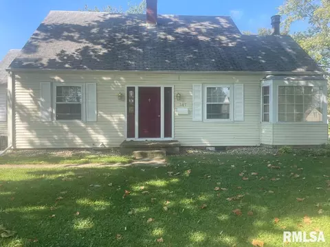 307 N 5th St, Dunlap, IL 61525 photo 6