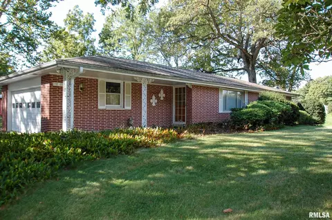 10610 W Lancaster Rd, Mapleton, IL 61547