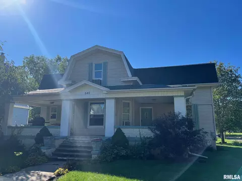 540 W Latimer St, Abingdon, IL 61410