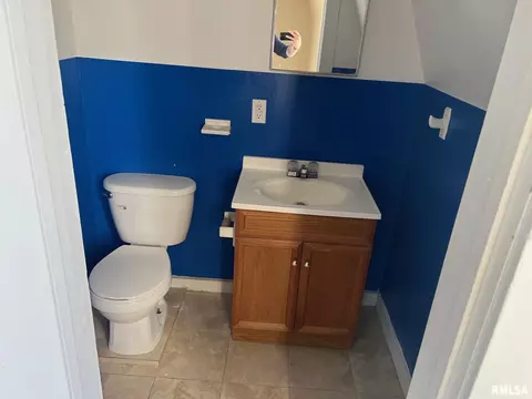 540 W Latimer St, Abingdon, IL 61410 photo 14