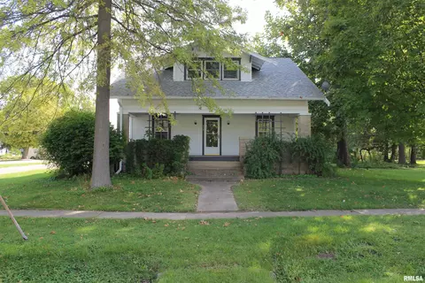 416 N Main St, Hanna City, IL 61536