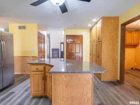 7472 Old Peoria Rd, Danvers, IL 61732 photo 16