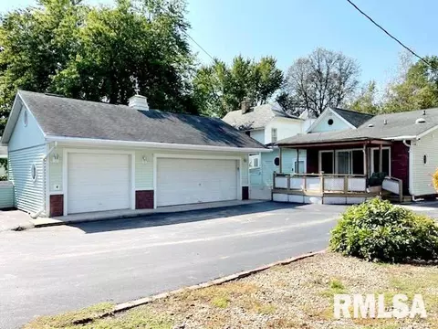 Exterior - 525 S Main St, Canton, IL 61520 photo 16 of 16