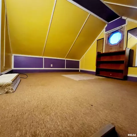 Bedroom - 525 S Main St, Canton, IL 61520 photo 4 of 5