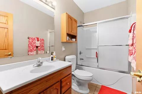 509 Hampton Ct, Germantown Hills, IL 61548 photo 37