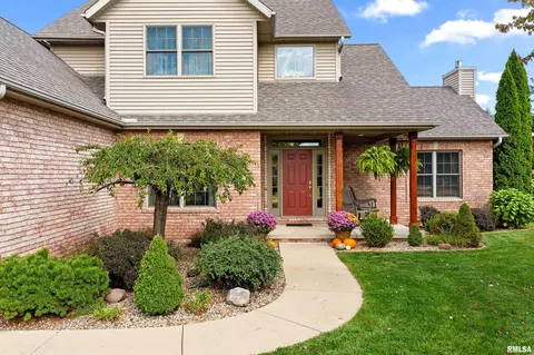 509 Hampton Ct, Germantown Hills, IL 61548 photo 2