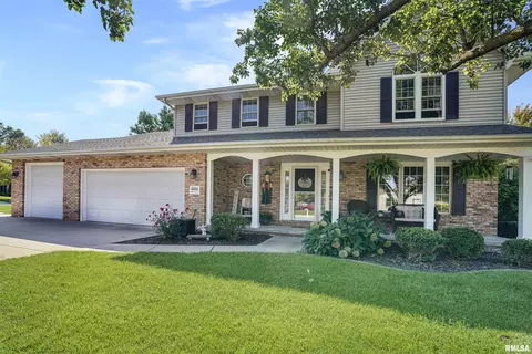 4004 W Hollow Trace Dr, Peoria, IL 61615