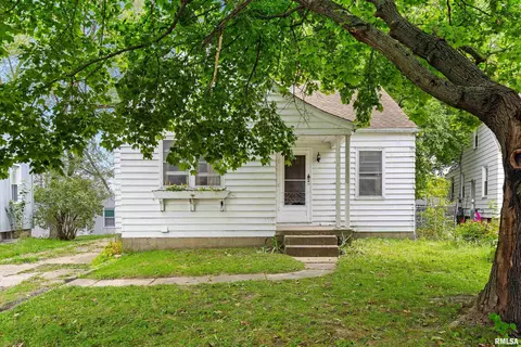 2034 W Hudson St, Peoria, IL 61604
