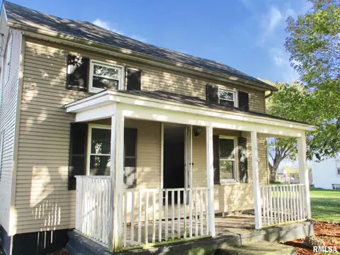 22720 N Princeville Cemetery Rd, Princeville, IL 61559