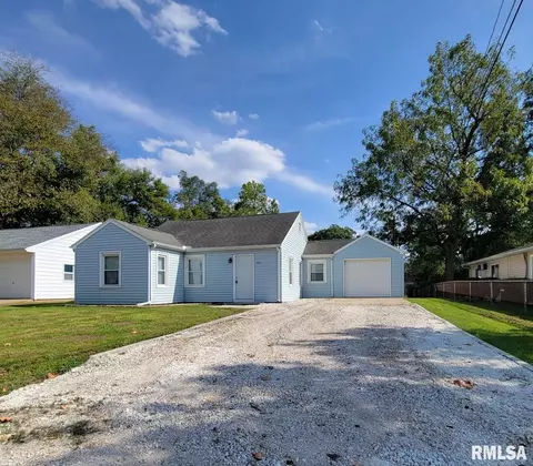 356 Highway Blvd, North Pekin, IL 61554