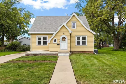 305 N 2nd Ave, Morton, IL 61550